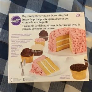 Buttercream Icing Decorating Set